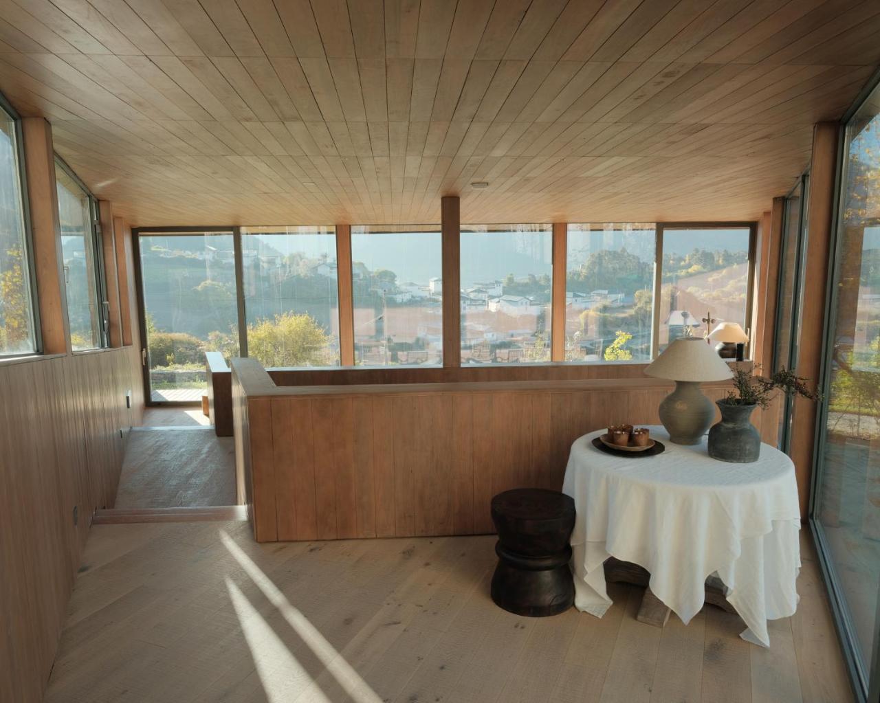Sunyata Hotel. Deqin Meili Deqen Buitenkant foto